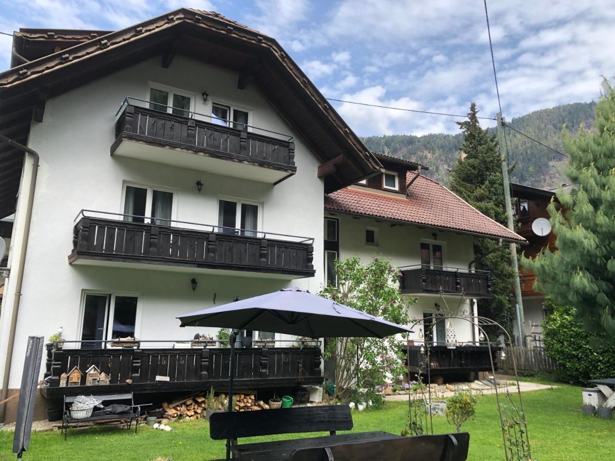 Appartement Brettljause Ferienhaus Fuenf Sinne Döbriach Esterno foto