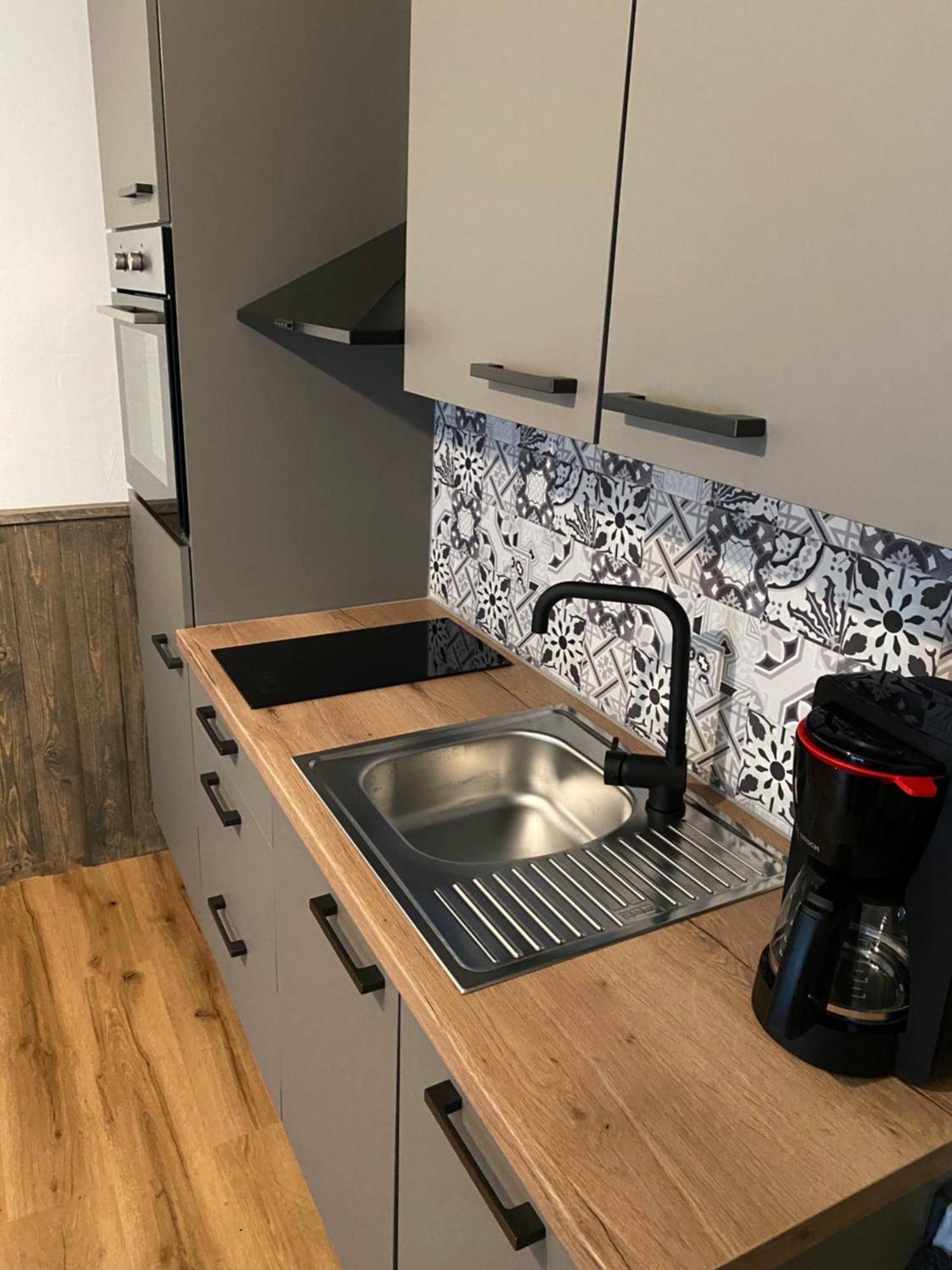 Appartement Brettljause Ferienhaus Fuenf Sinne Döbriach Esterno foto